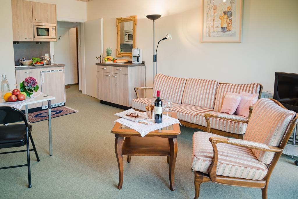 Café Alt Willingen Appartement Buitenkant foto